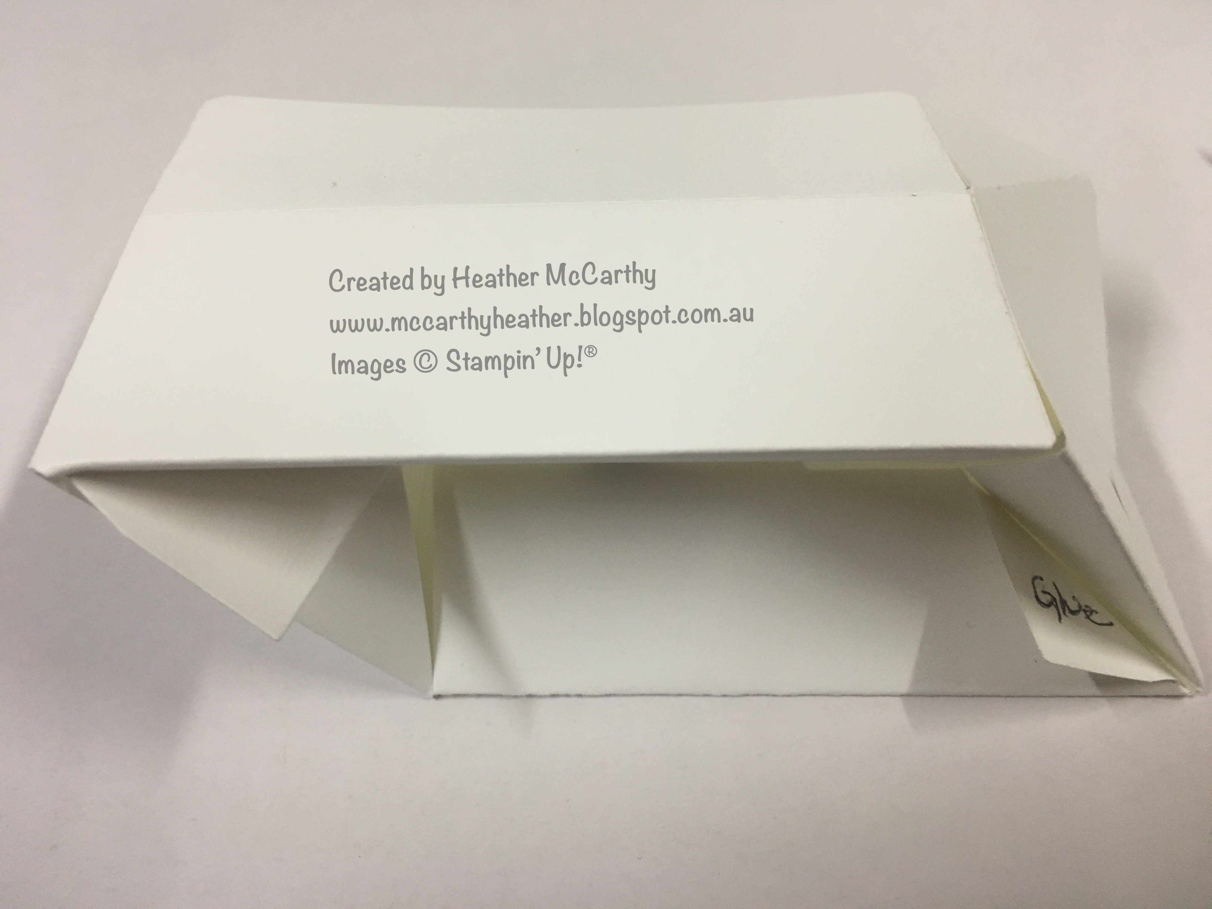 Perfect Parcel Dies, how to put the box together