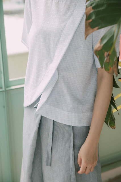 交換日記斜開岔上衣