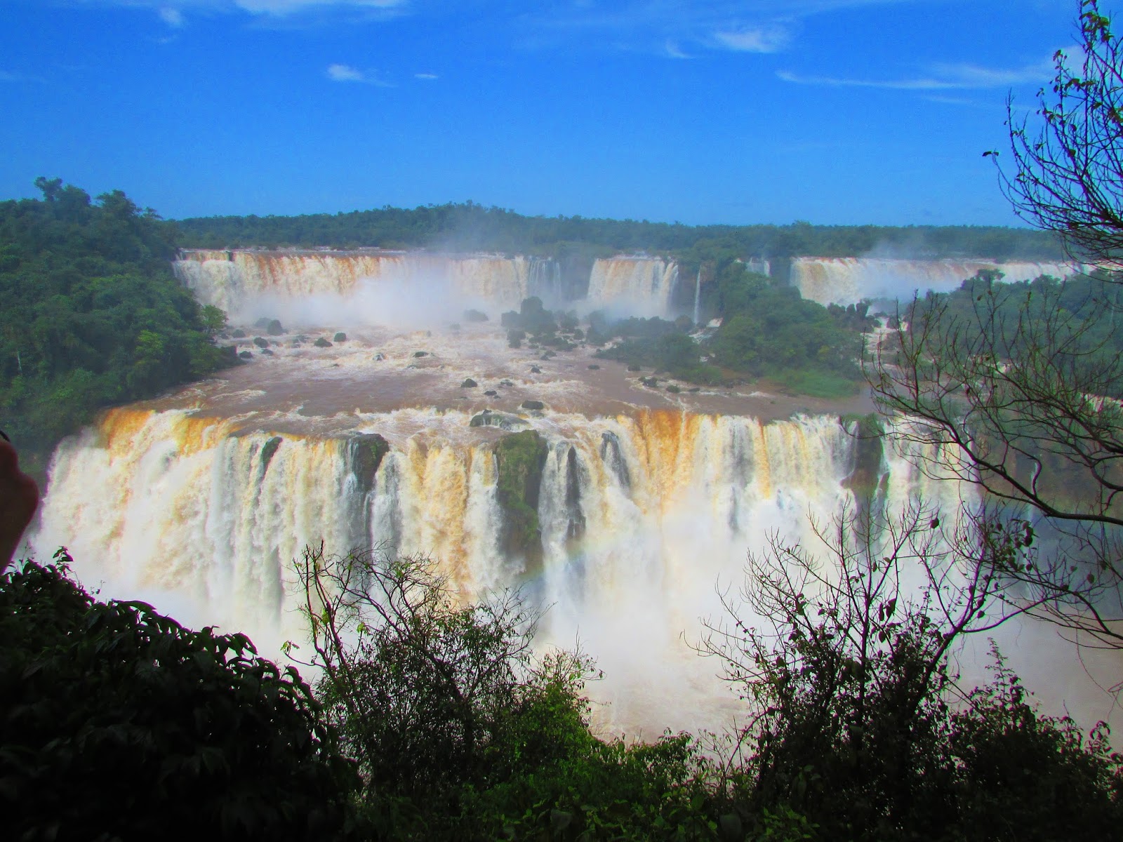 南米 暮らしと音楽 実録レポート 世界遺産 イグアスの滝 を思い切り楽しむ