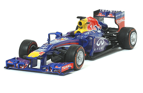 Red Bull RB9 2013 Sebastian Vettel 1:43 Formula 1 auto collection panini