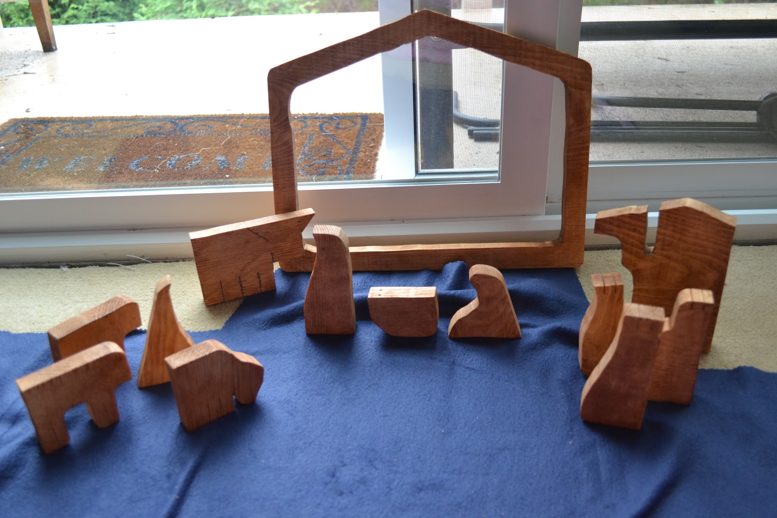 You Seriously Made That!?: Wooden Nativity Puzzle