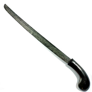 Keris Pusaka | Memaharkan Keris | Pusaka | Tombak | Pedang | Kujang