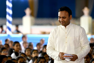 Atsikratę menkučių baimių dėl rytojaus, paukščiu pakilsite į dangaus aukštybes