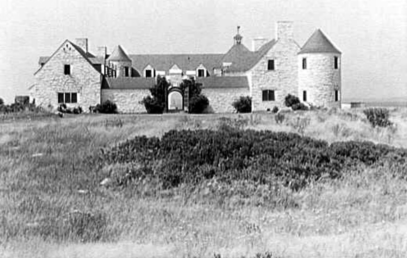 Half Pudding Half Sauce "WHITE CAPS" FRENCH ARCHITECTURE ON FISHERS ISLAND
