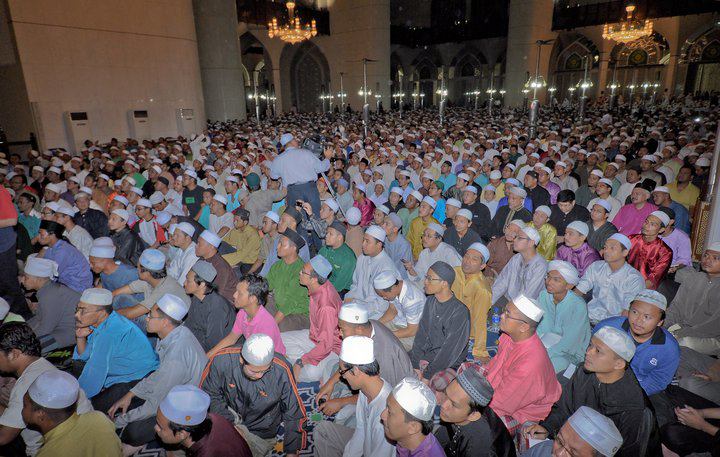 Kedai Kopi: Kuliyah Agama : Ustaz Azhar - Pengalaman 