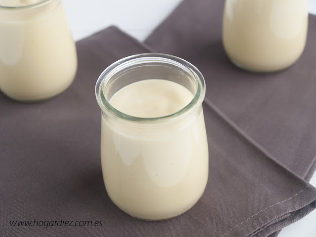 Queso mascarpone con melocotón