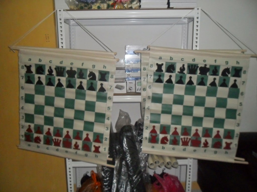 chess-equipment-demo-chess-board