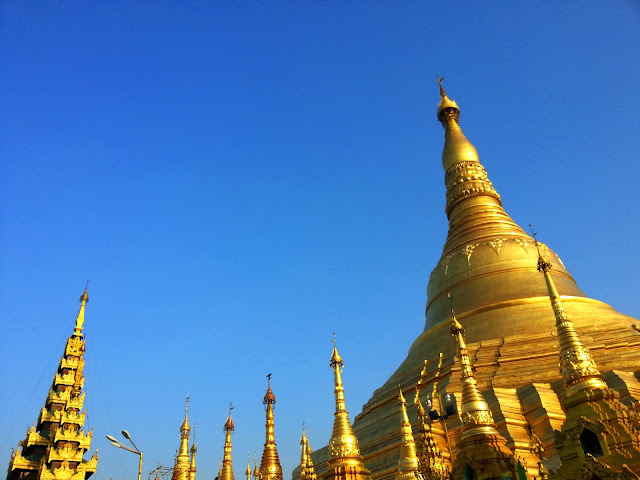 ASEAN, Asia, Backpacking, Backpacking murah, Budget Travelling, Burma, Flashpacking, Flashpacking murah, Indochina, jalan-jalan, Lake, Myanmar, Pagoda, Rangoon, Travelling, Travelling Murah, Yangoon, shwedagon pagoda