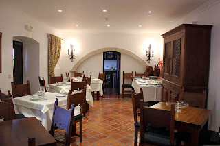 BUILDING / Hotel Casa Amarela ou Casa Magessi ou Casa de Philippe Orengo, Castelo de Vide, Portugal BUILDING / Hotel Casa Amarela ou Casa Magessi ou Casa de Philippe Orengo, Castelo de Vide, Portugal