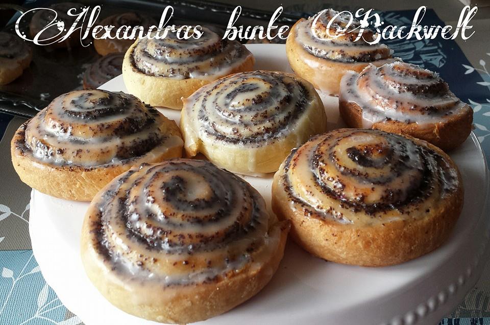Mohnschnecken aus Hefeteig Mohnschnecken aus Hefeteig