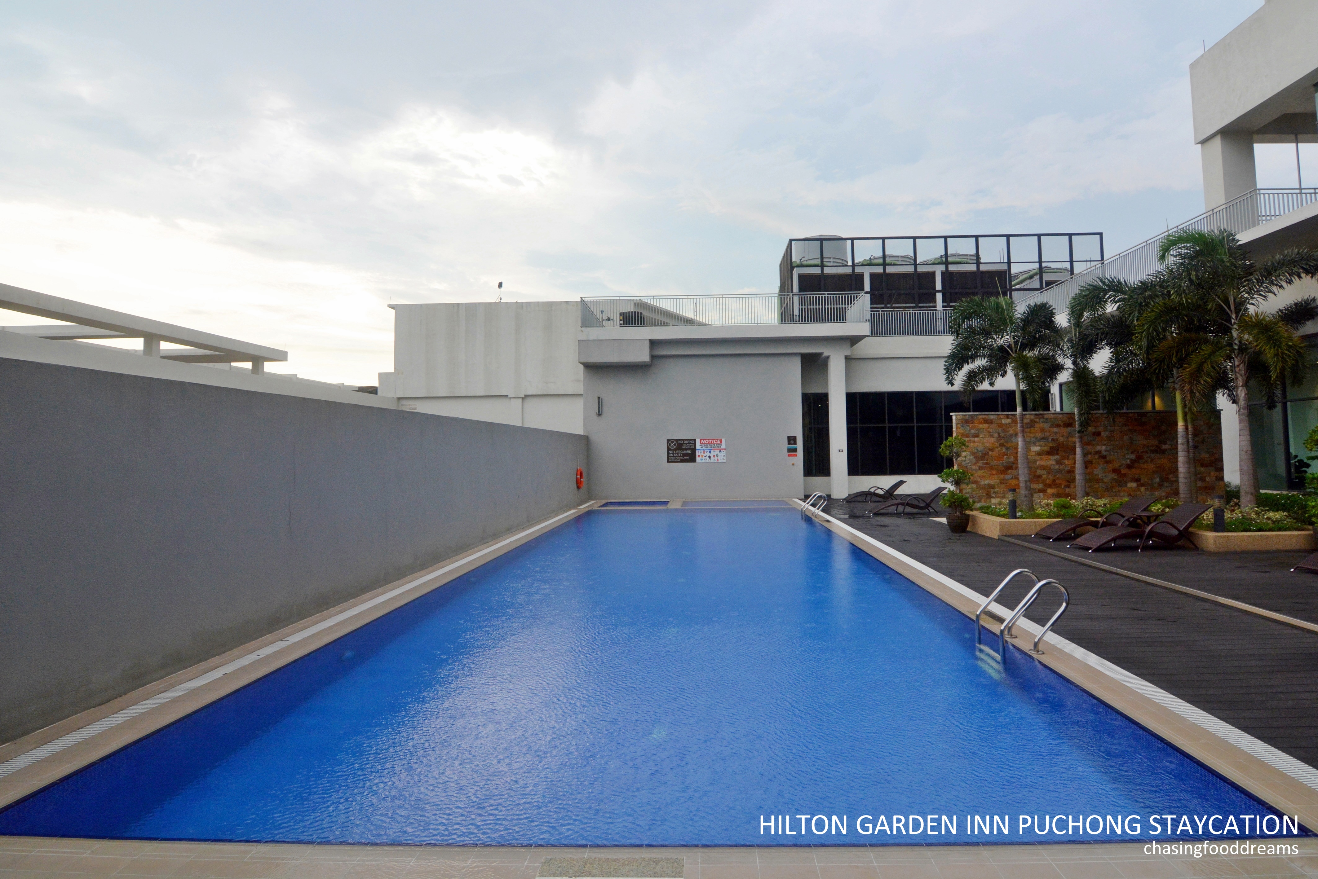 CHASING FOOD DREAMS: Hilton Garden Inn Puchong