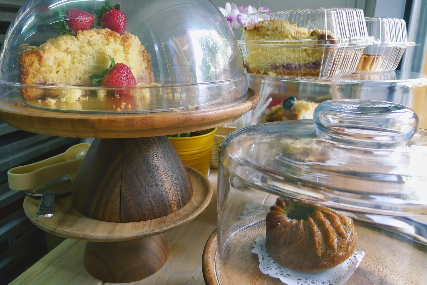 MOONGRAPHER blog Cake Stand Bakery