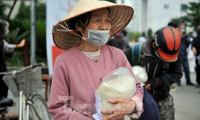 Gói hỗ trợ 62 ngàn tỉ, không thể chờ đợi thêm