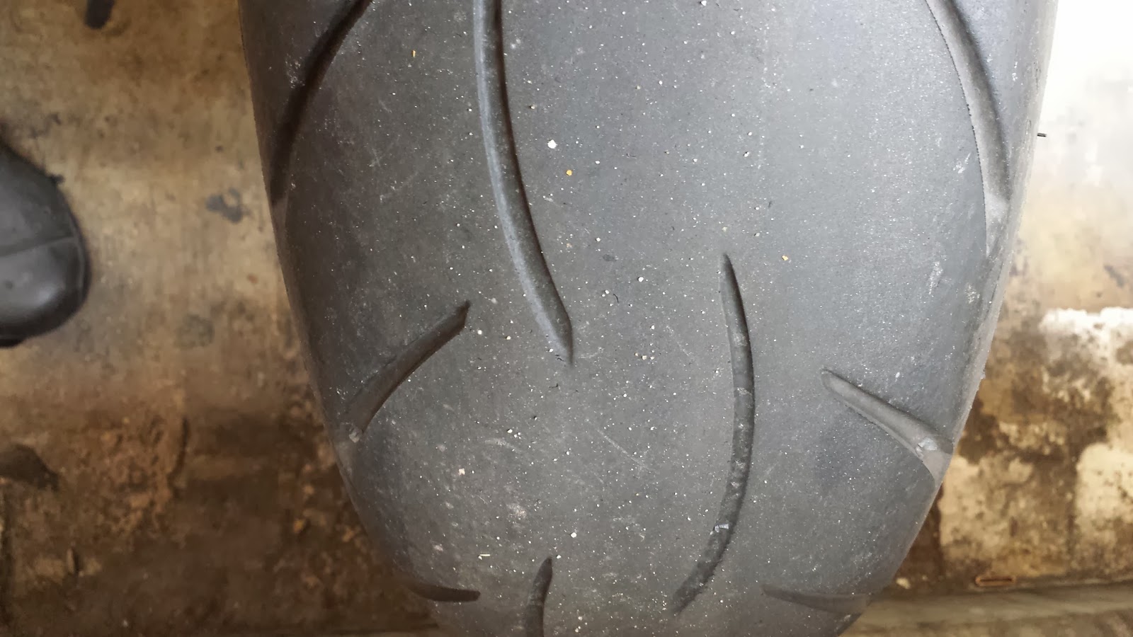 Motorcycle Tire Wear Bars Dunlop 491Eliteii Tires Are Available At