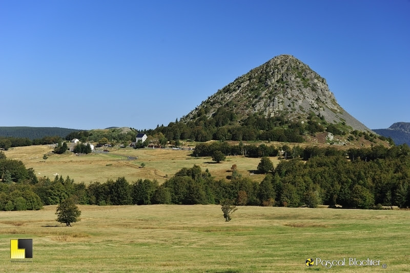 Le mont gerbier de jonc en ardeche photo Pascal Blachier