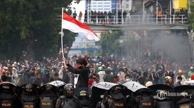 Mahasiswa Bantah Jokowi soal Demo Omnibus Law Dipicu Hoaks