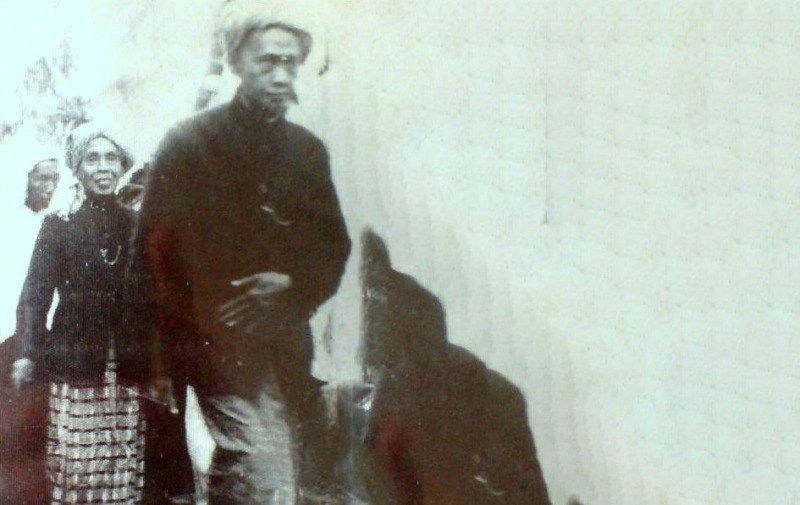 Biografi KH. Nahrowi Dalhar Watucongol Magelang