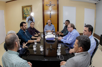 Governo assina Protocolo de Intenções para implementação do Complexo Industrial Portuário de Sergipe Governo assina Protocolo de Intenções para implementação do Complexo Industrial Portuário de Sergipe