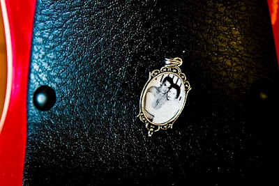 Antique Style Pendant from Mirror Mirror Image, photo from 1958