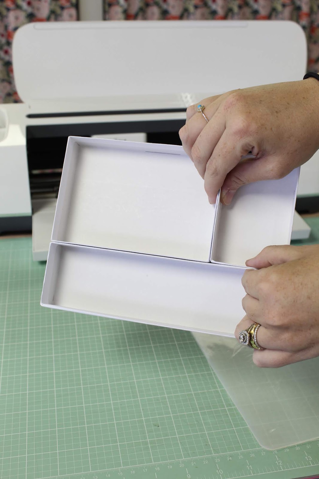 Not So Cli Shea Diy Advent Calendar With Cricut