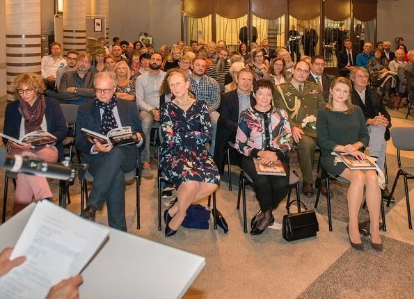 Hereditary Grand Duchess Stéphanie attended a conference that was held by BLËTZ asbl at Bettembourg Castle