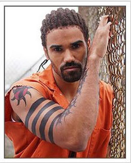 Loving Moore: SHEMAR MOORE Featured Photo 10/21