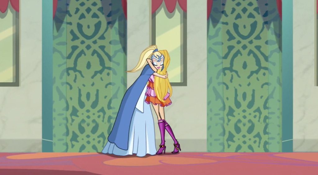 Клуб винкс королева солярии луна