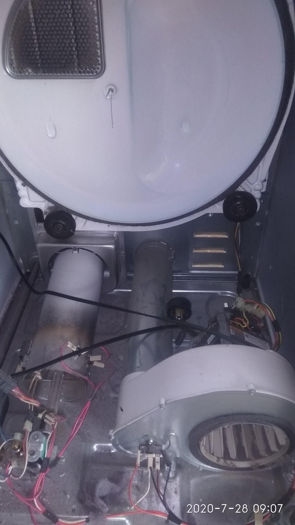 Perawatan Mesin Pengering Speedqueen Di Lokasi Laundry BSD City By Dunia Mesin Laundry