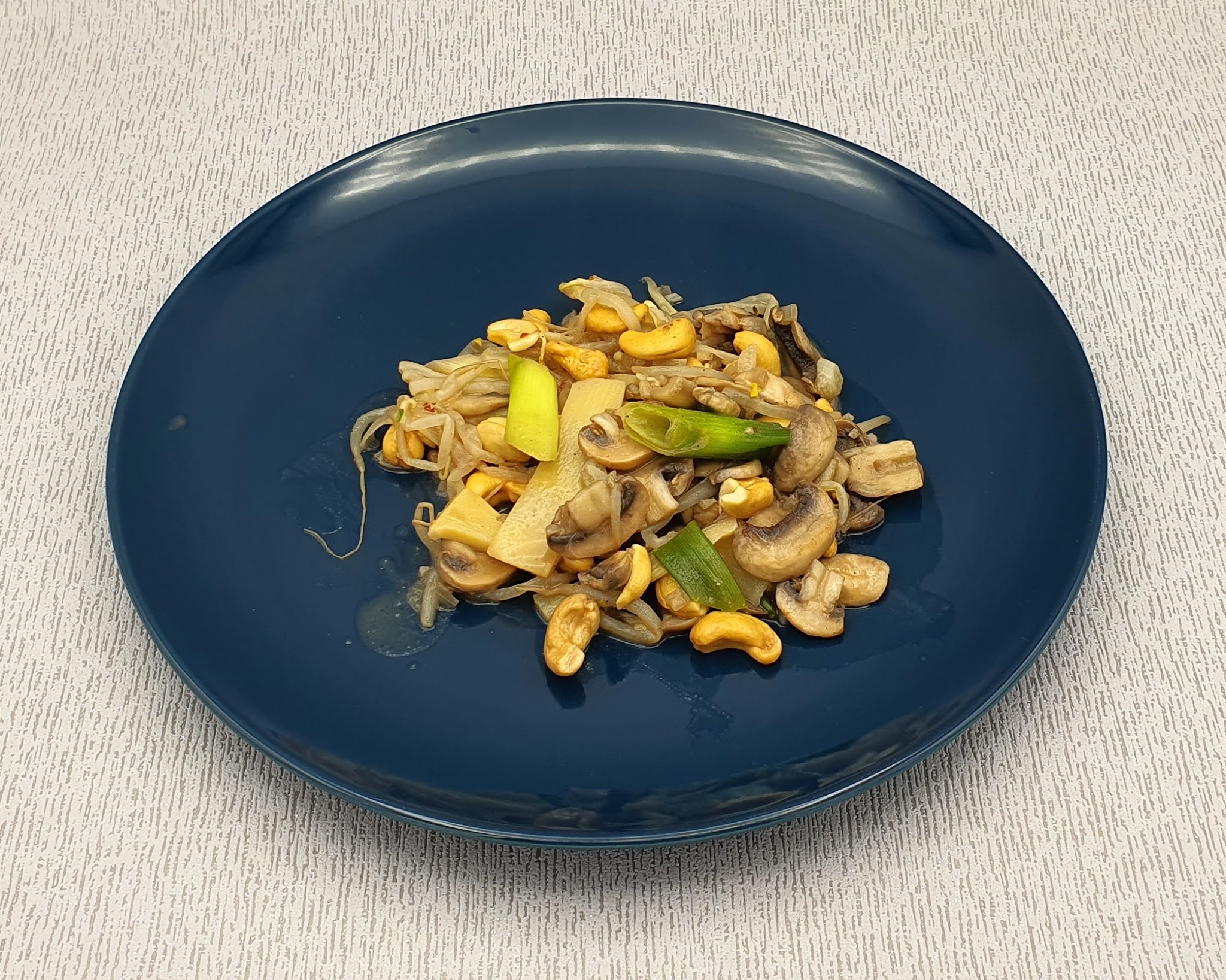 Wessels low carb Welt: Asiatische Champignon-Cashew-Pfanne Wessels low carb Welt: Asiatische Champignon-Cashew-Pfanne