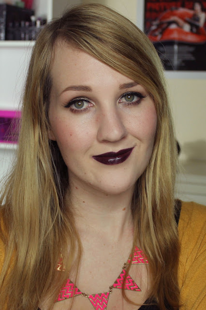 Makeup Revolution Amazing Lipstick - Black Heart Swatches & Review