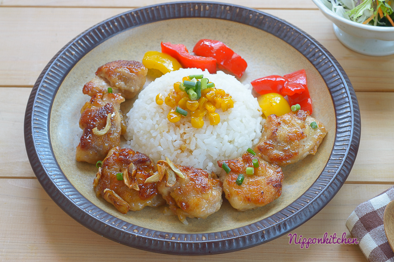 ไก่ทอดซอสกระเทียมพริกหวาน (Garlic Chicken with Bell Peppers