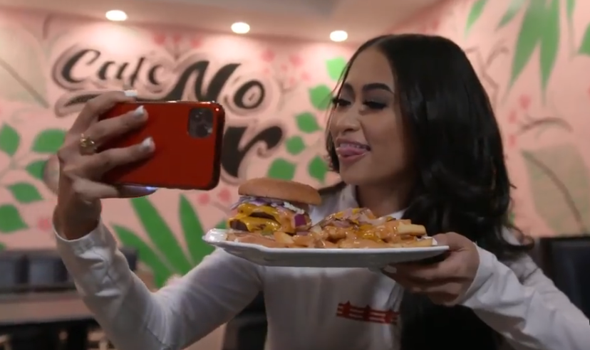 Food Network Gossip: Restaurant Impossible - Cafe No Fur Update