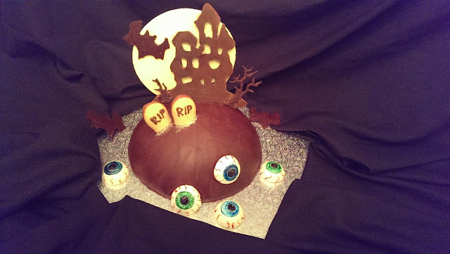 ..süßes sonst wird's herzhaft..: Halloween Kuchen - Last Minute