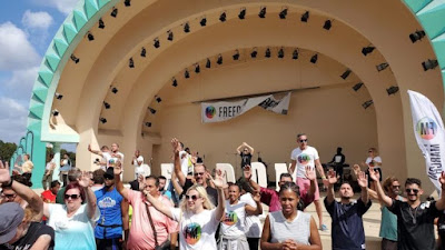 Mantan Waria yang Melacur Selama 20 Tahun Berbagi Bagaimana Tuhan Pulihkan Identitasnya Sebagai Seorang Pria