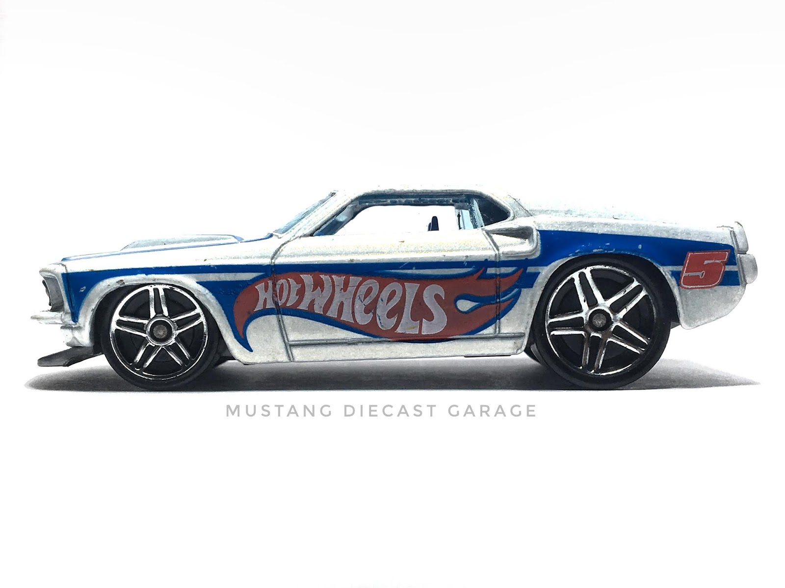 hot wheels 69 ford mustang