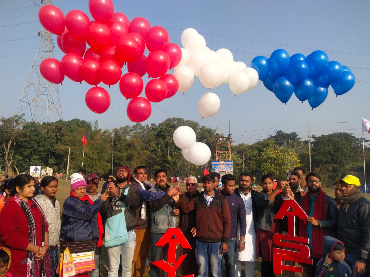বর্ণাঢ্য আতসবাজি প্রদর্শনী দিয়ে শেষ হল খড়গপুরে ছাত্র যুবদের দিনরাতের ক্রীড়া প্রতিযোগিতা 1 বর্ণাঢ্য আতসবাজি প্রদর্শনী দিয়ে শেষ হল খড়গপুরে ছাত্র যুবদের দিনরাতের ক্রীড়া প্রতিযোগিতা