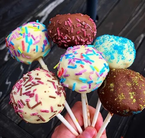 Keto Cake Pops
