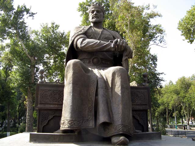 Памятник тамерлану во франции Памятник тамерлану во франции
