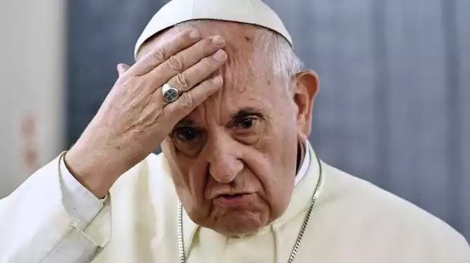 «Αφορίζει» Τους Αρνητές Της Μάσκας Ο Πάπας Φραγκίσκος