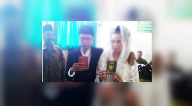 Terjadi PERNIKAHAN SESAMA JENIS di BOYOLALI, Jawa Tengah Terjadi PERNIKAHAN SESAMA JENIS di BOYOLALI, Jawa Tengah