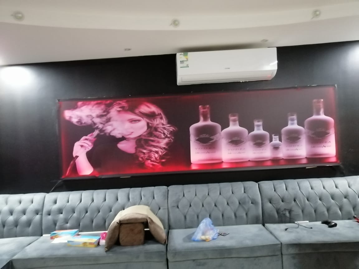 تركيب ورق جدران ومناظر وفايبر وباركيه وفوم بالرياض 0536936891 افضل تركيب ورق جدران ومناظر وفايبر وباركيه وفوم بالرياض 0536936891 افضل