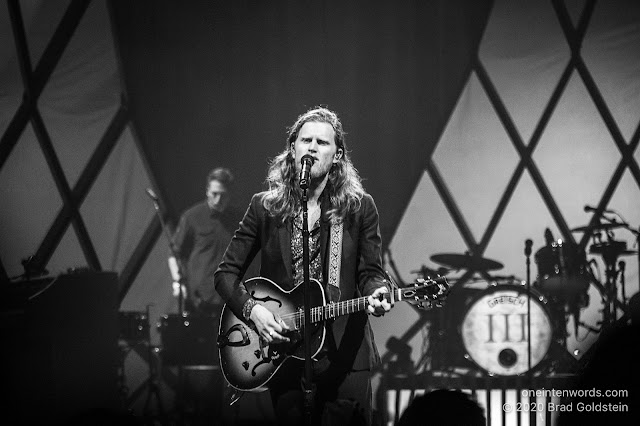 The Lumineers at Scotiabank Arenal on March 3, 2020 Photo by Brad Goldstein for One In Ten Words oneintenwords.com toronto indie alternative live music blog concert photography pictures photos