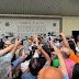 Bolsonaro chega ao aeroporto de Campina Grande, na Paraíba, antes de visita a Pernambuco