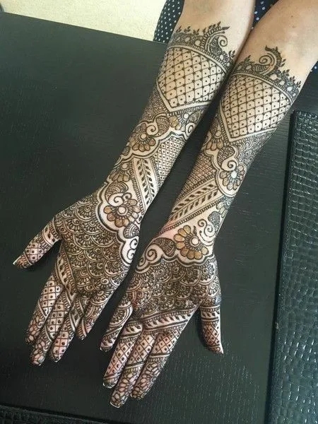 New Mehndi Designs – Beautiful Karwa Chauth Mehndi Designs # i120