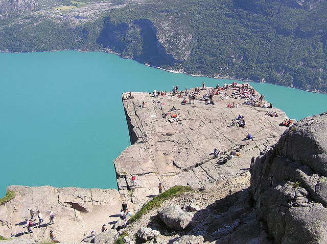 prekestolen norvegia