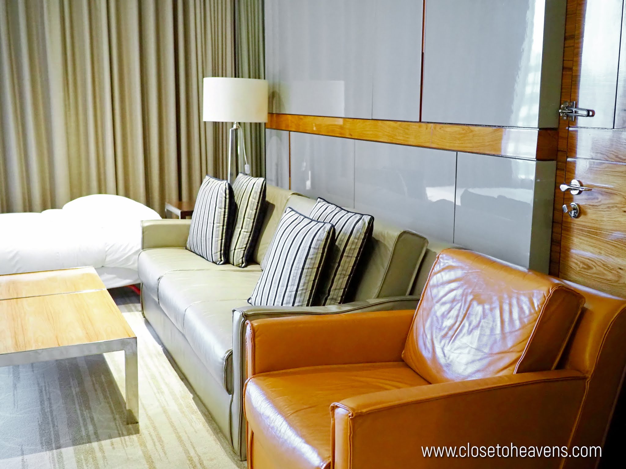 Hilton Sukhumvit Bangkok ห้องพัก + บุฟเฟ่ต์อาหารเช้า