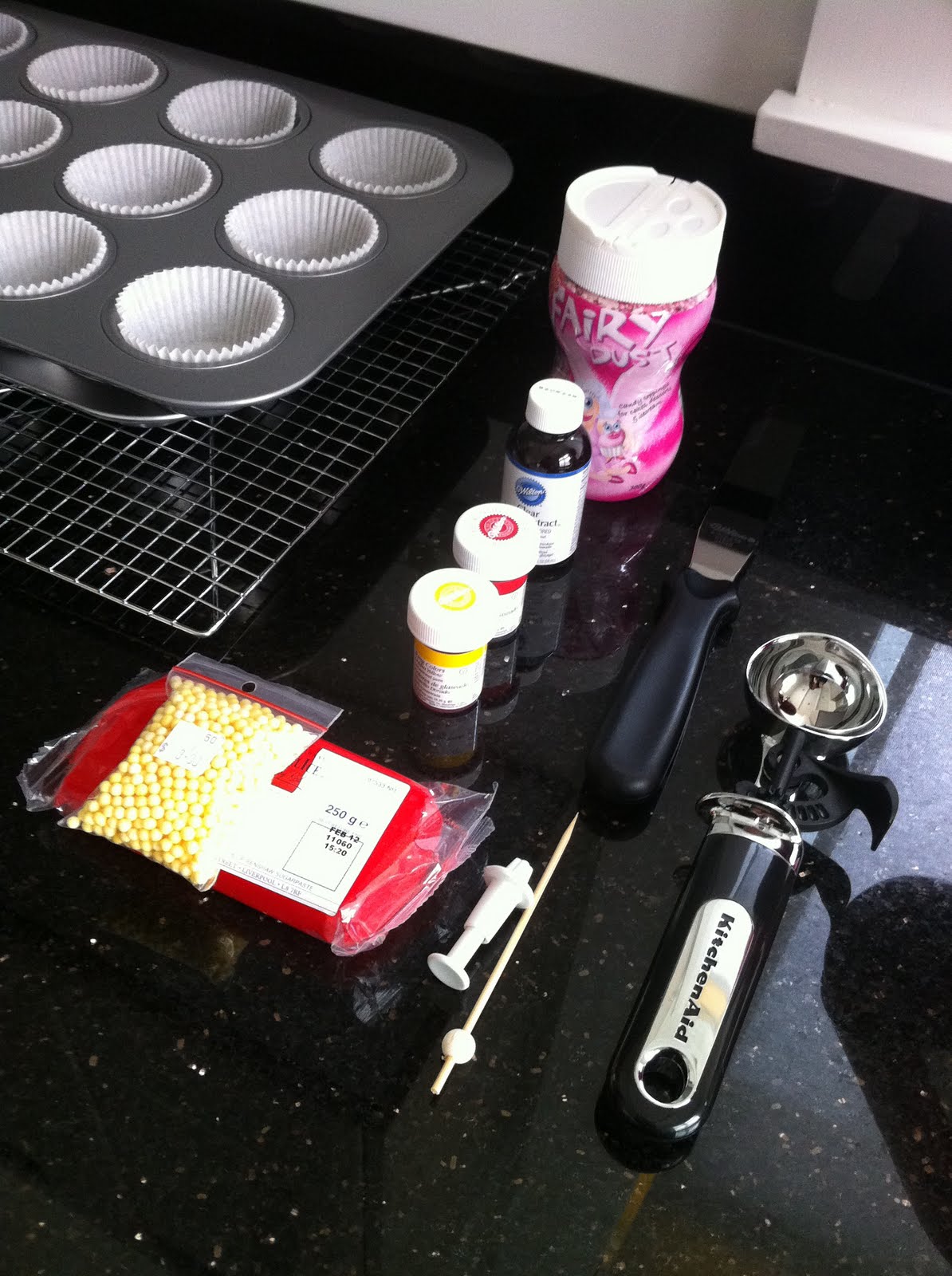 Team JJ's Bakery Magnolia Bakery Vanilla Cupcakes with Vanilla Icing