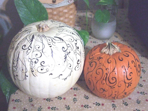 Paint your Pumpkins for Halloween using these Designs : Let's Celebrate!