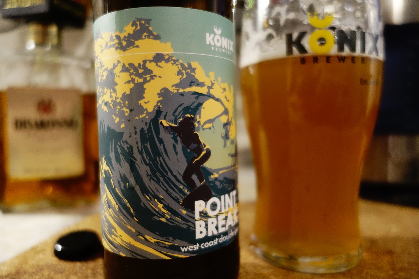 Коникс мюних хеллес. Коникс мюнхен хеллес. Коникс хеллес. (munich helles) (konix brewery). Коникс хеллес.