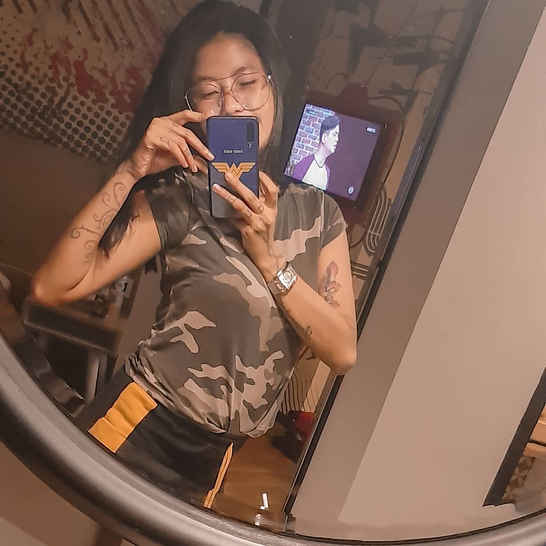 20+ Foto Wanita Cantik Bertato Selife Seksi Arvianda Aprilasari - Hot